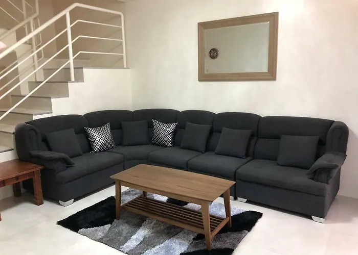 Holiday park Megumi's 3br With Balconies Manila