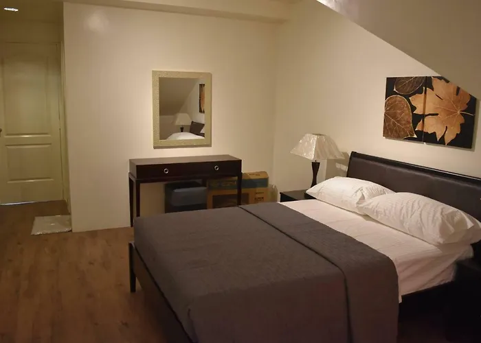 Megumi's 3br With Balconies *